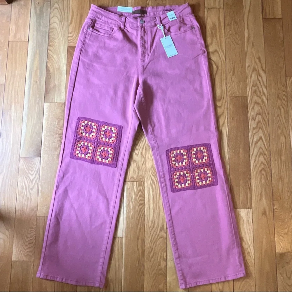Judy Blue High Rise Dusty Pink Crochet Patch Wide Leg Jeans NWT CC - Picture 2 of 12